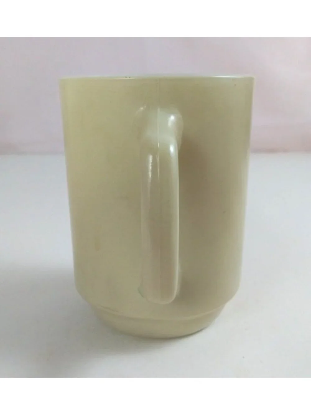 Vintage Fire King Anchor Hocking D Handle Cream/Ivory Coffee Cup Mug Made In USA